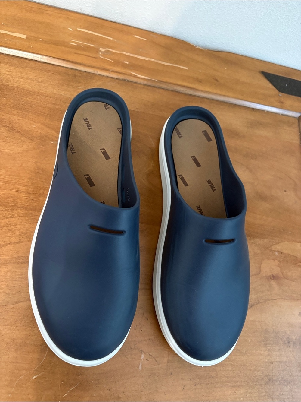 True FS Slide Size 12 - Picture 4 of 16